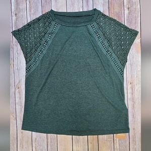 SHEIN Dark Green Lace Sleeve Tee